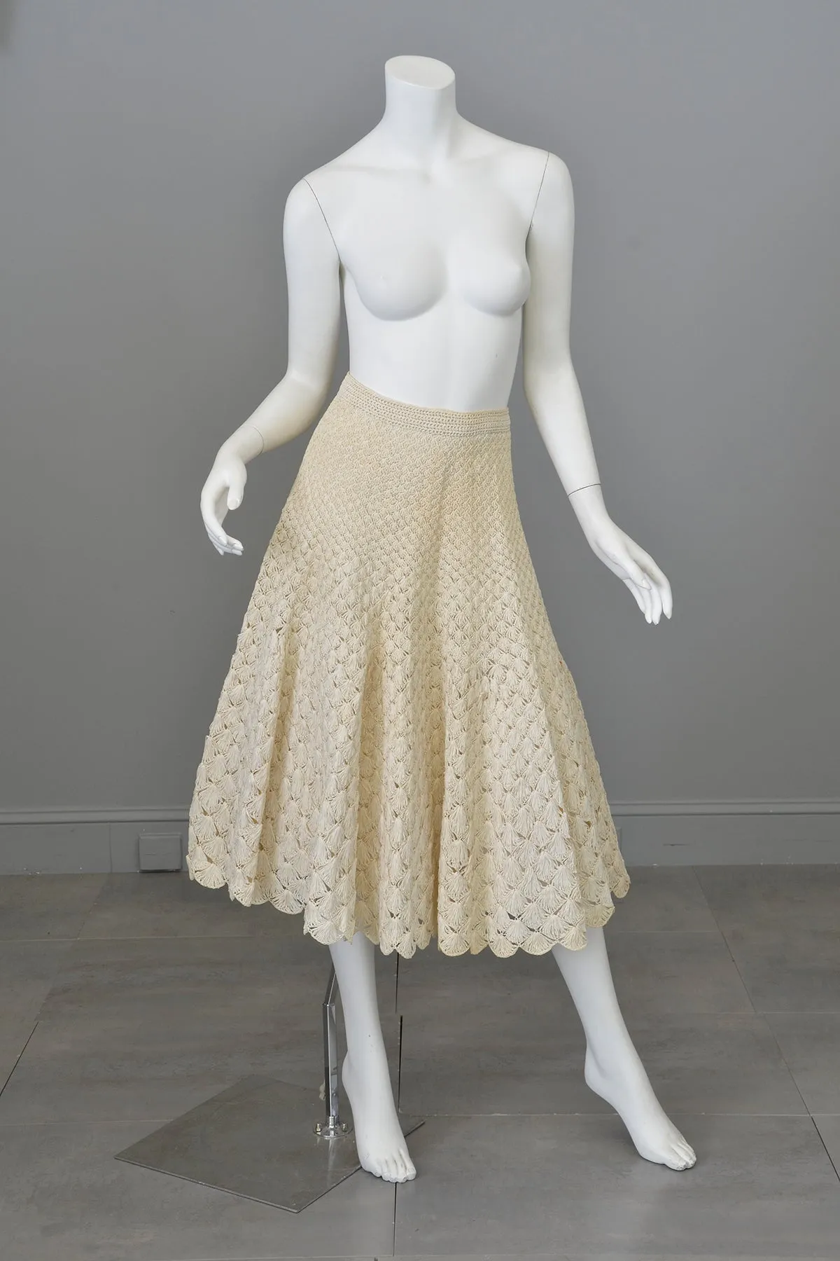 1950s Pearl Woven Raffia Full Skirt