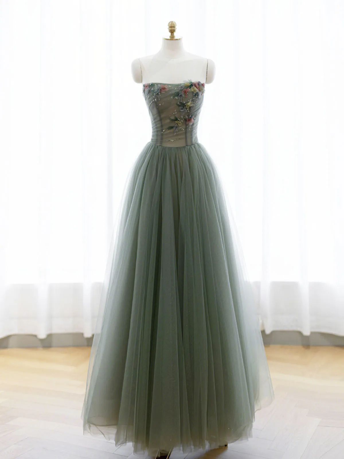 A-Line Green Tulle Long Prom Dress, Off the Shoulder Evening Party Dress