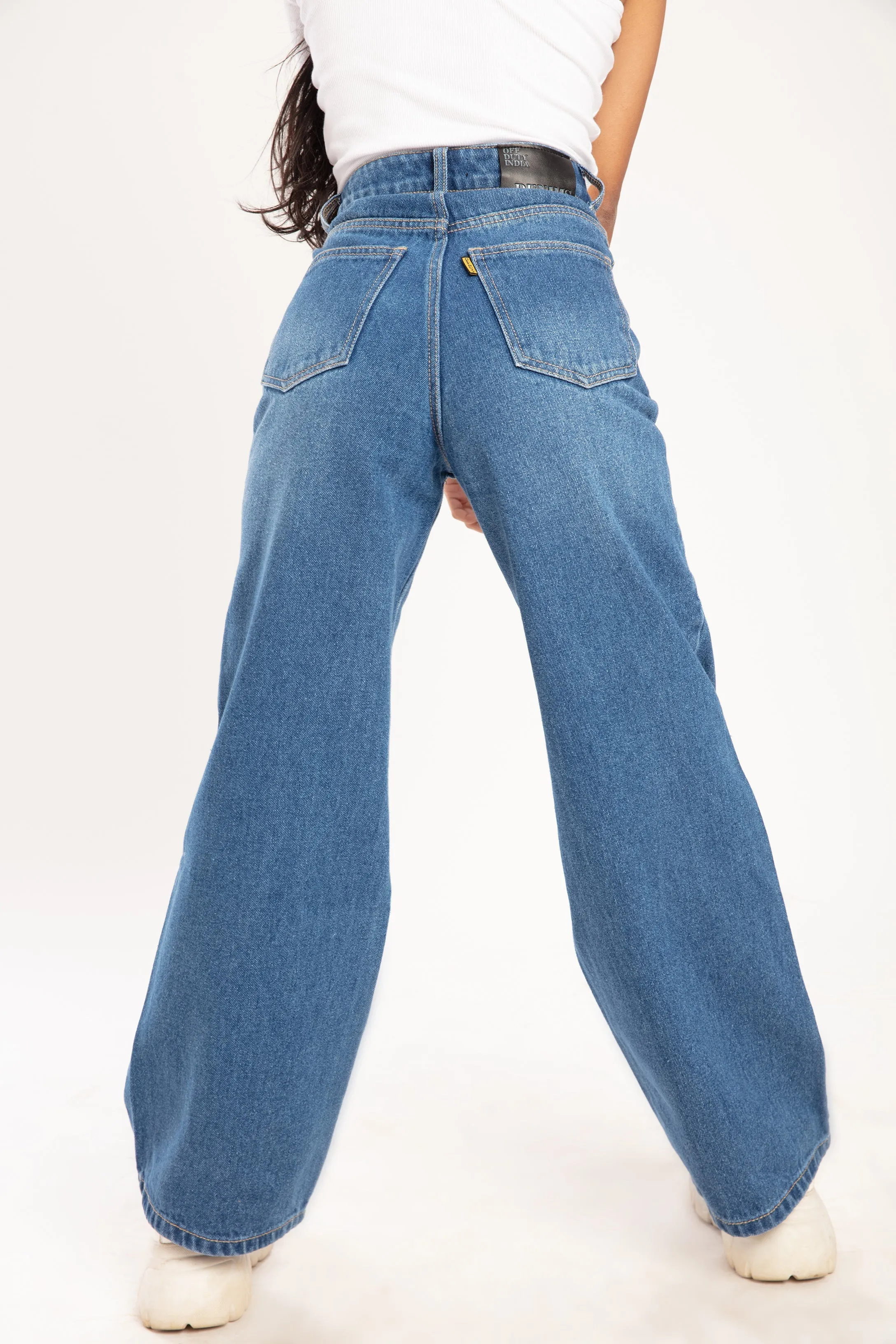 Aesthetic High Waisted Wide Fit Baggy Jeans