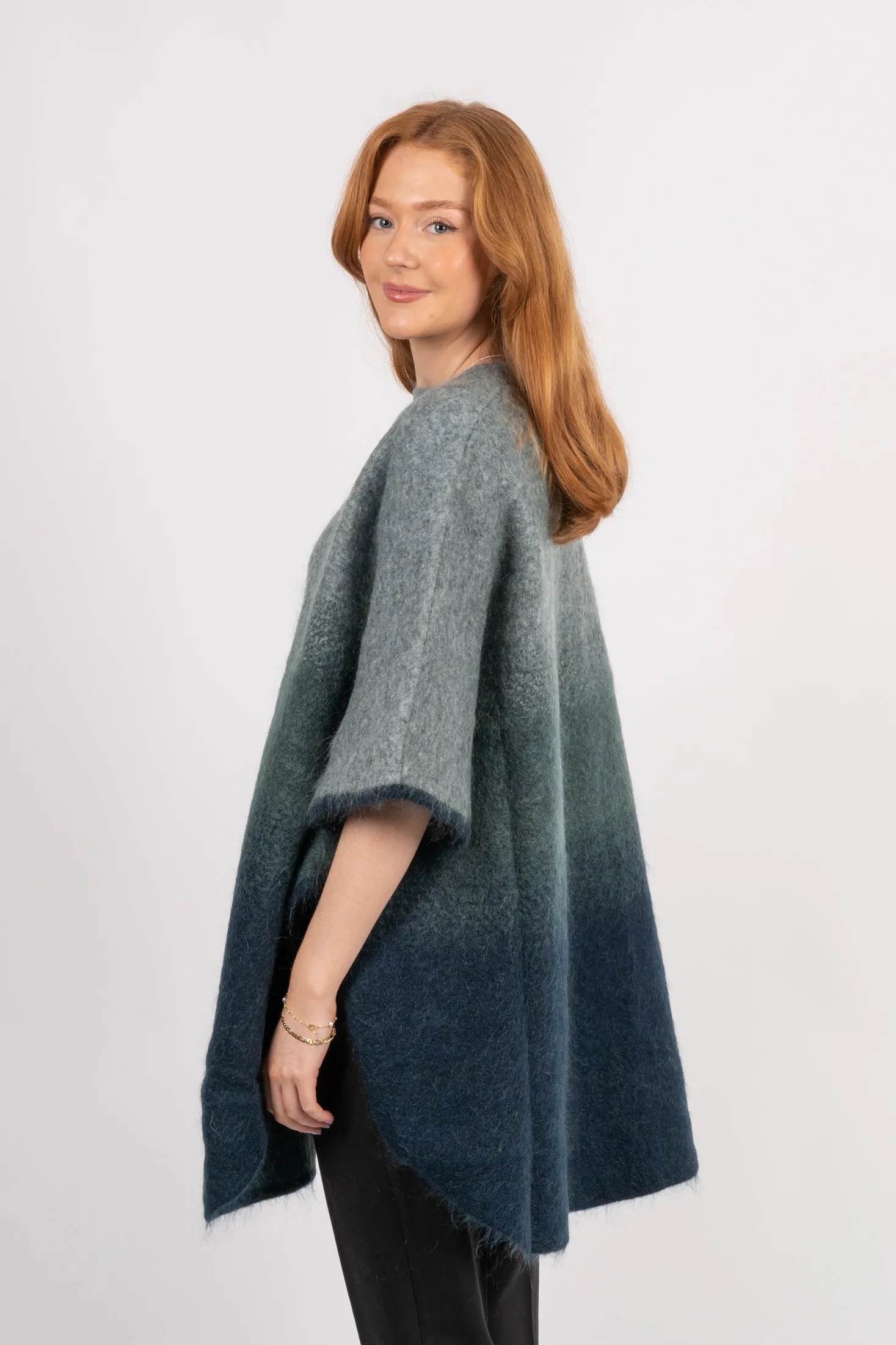 Graded Mohair Poncho - Seaweed Blend