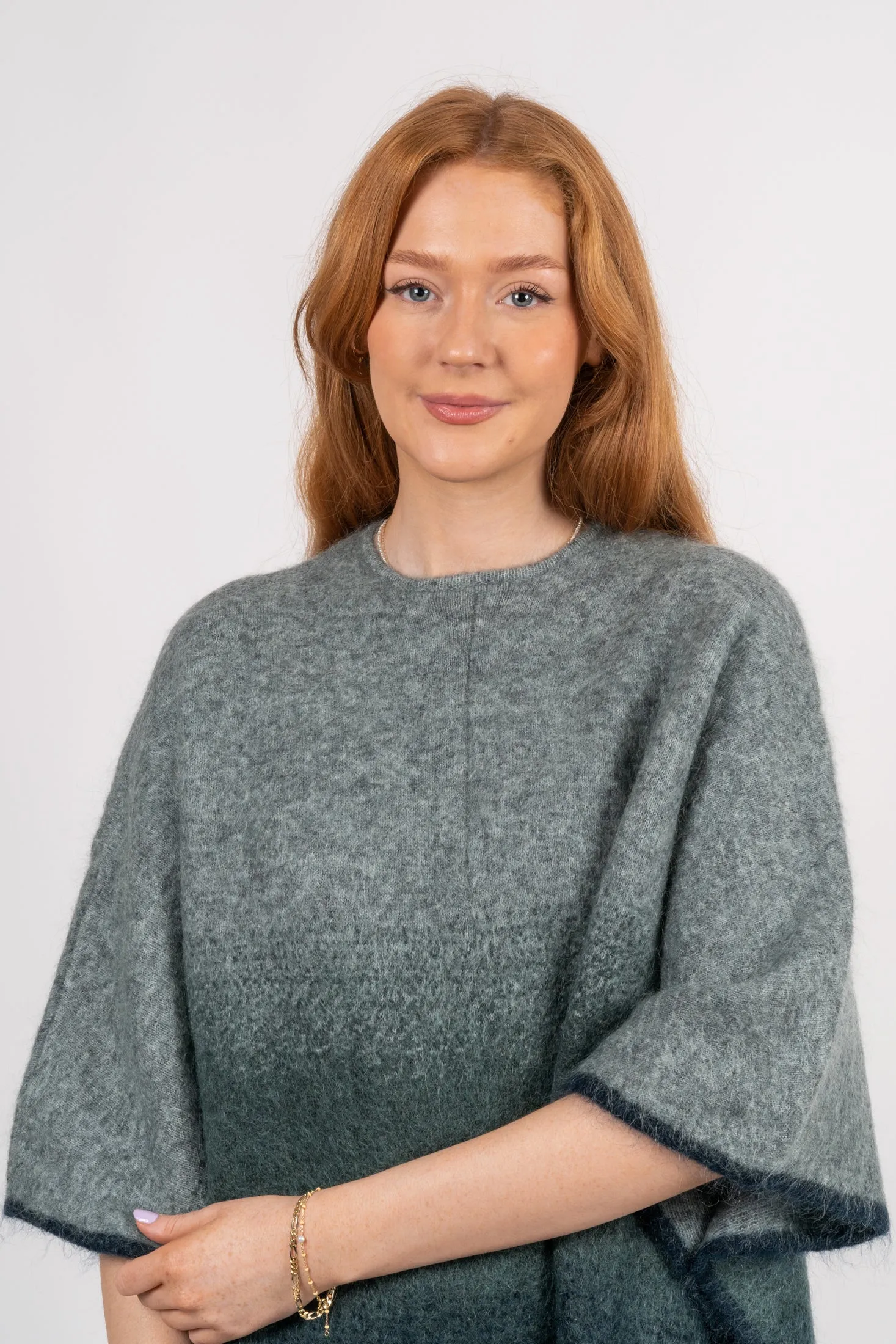 Graded Mohair Poncho - Seaweed Blend