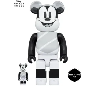 Hat and Poncho Mickey 100%   400% Bearbrick Set by Medicom Toy