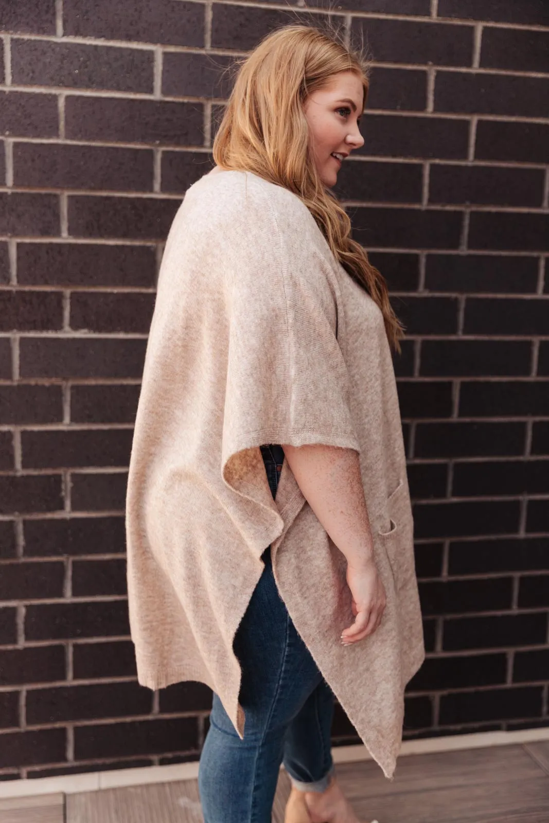 Pocket Poncho in Natural