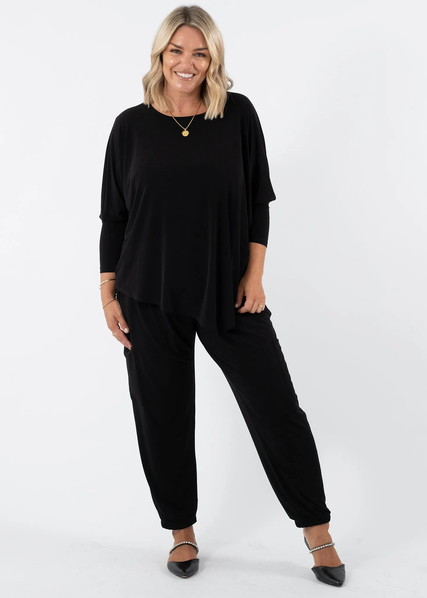 Slope Asymmetric Tunic in Black