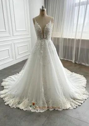 Spaghetti Straps V-neckline Lace Wedding Dress