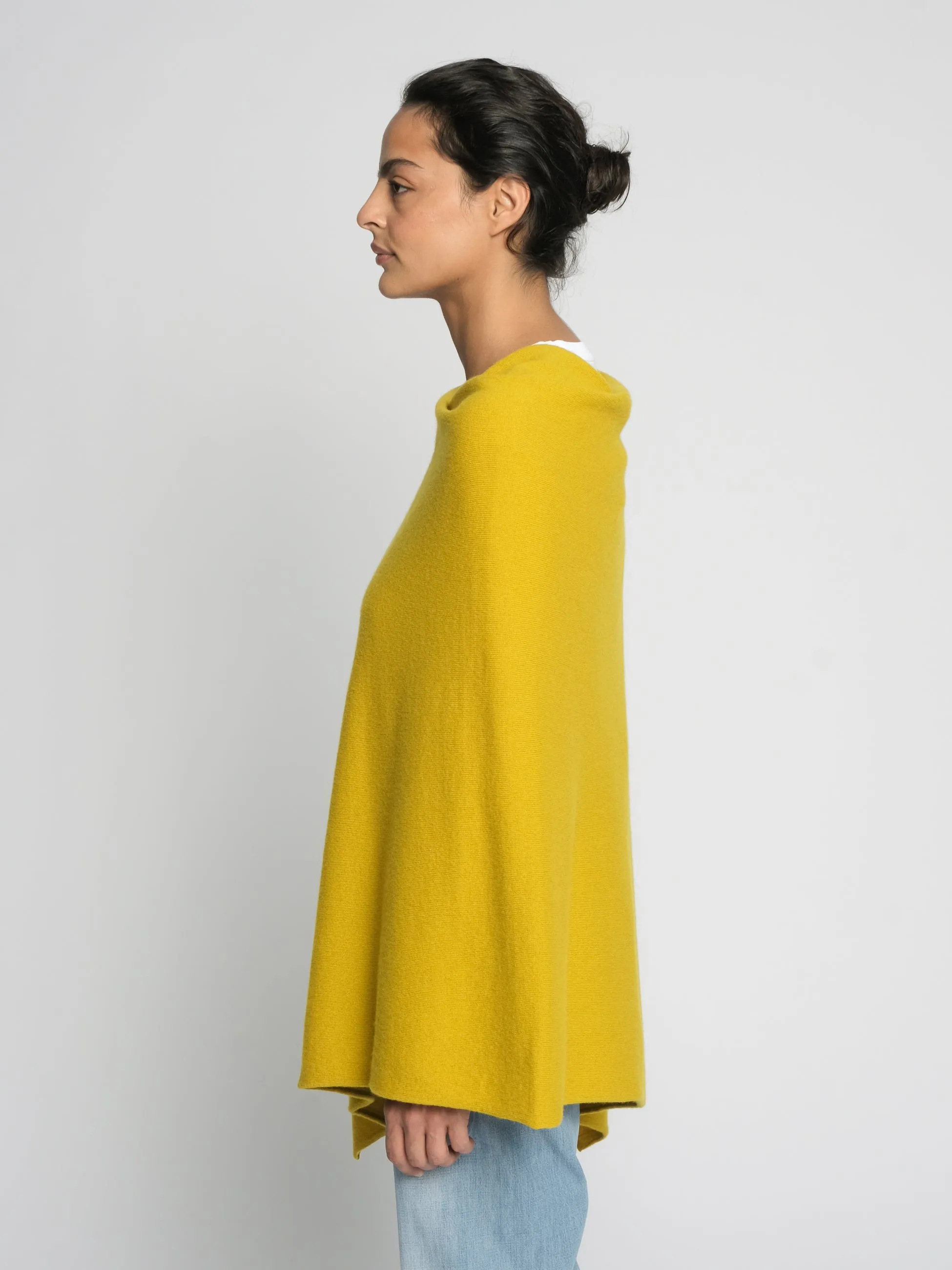 THE CLASSIC PONCHO | Turmeric