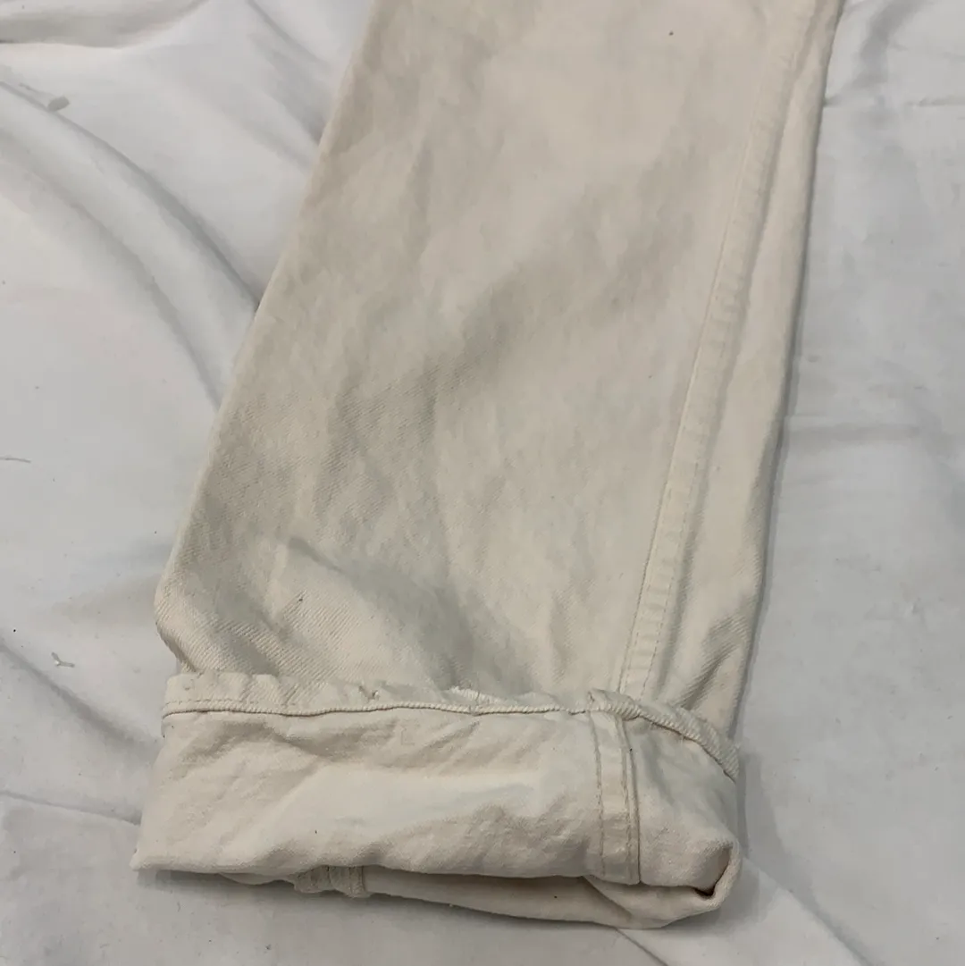 Vintage Levi’s 501 Cream Denim Jeans - W28