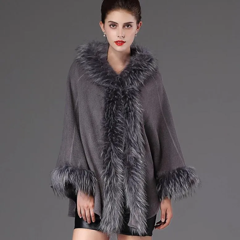 Women's Winter Casual V-Neck Poncho With Faux Fox Fur